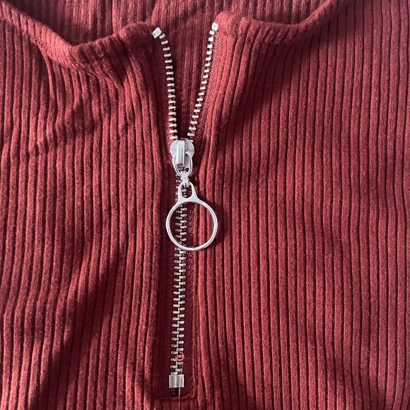 Garage T-Shirt - Picture 3 of 4